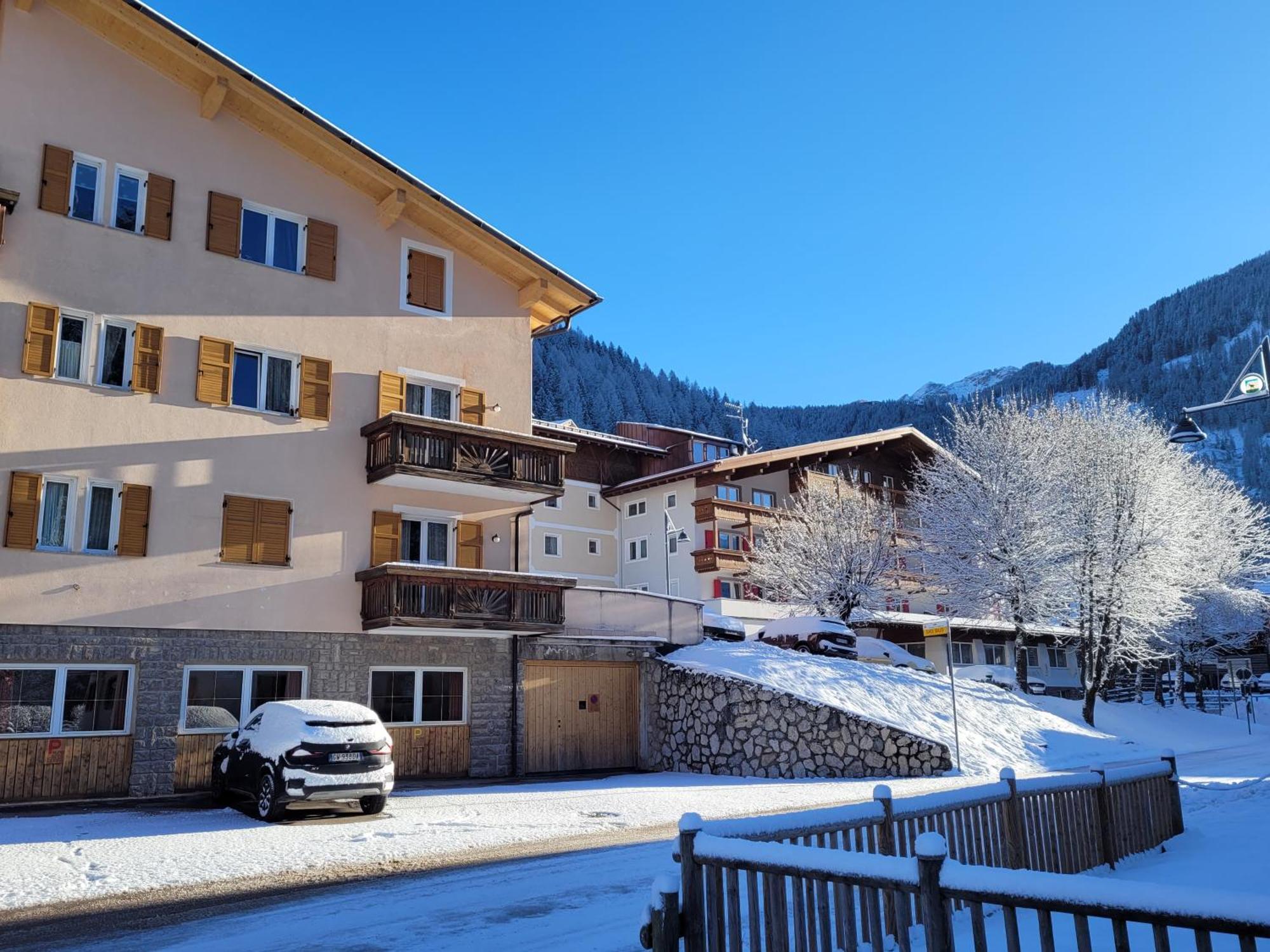 Garni B&B Mozart Nesthouse Canazei Exterior photo